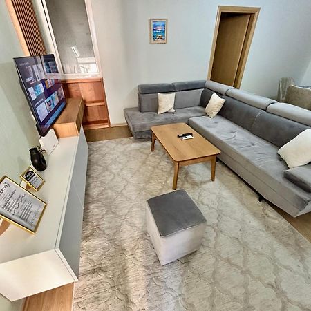 Edi'S Apartament Τίρανα Εξωτερικό φωτογραφία