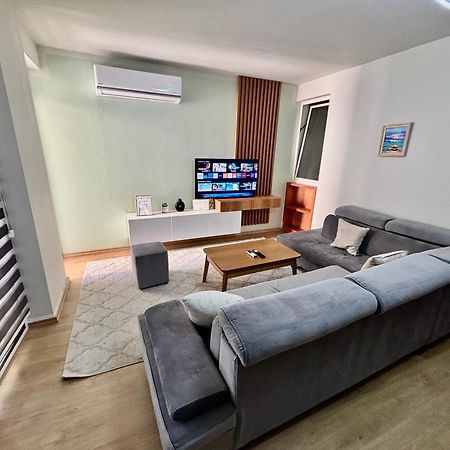 Edi'S Apartament Τίρανα Εξωτερικό φωτογραφία