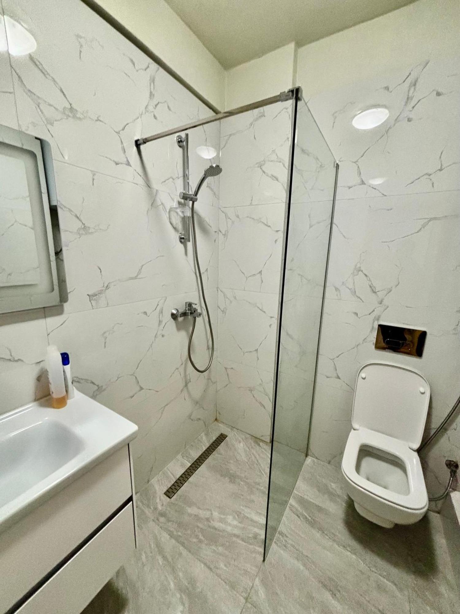 Edi'S Apartament Τίρανα Εξωτερικό φωτογραφία