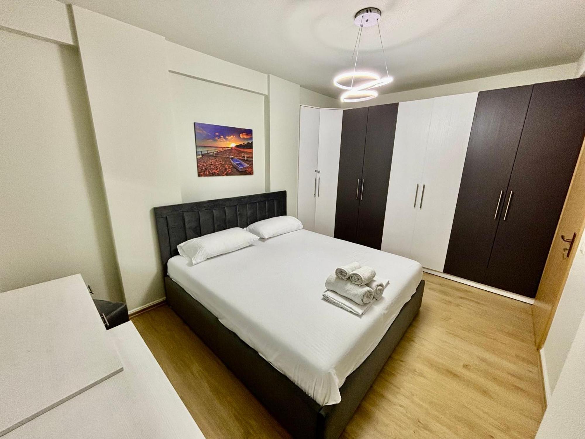 Edi'S Apartament Τίρανα Εξωτερικό φωτογραφία