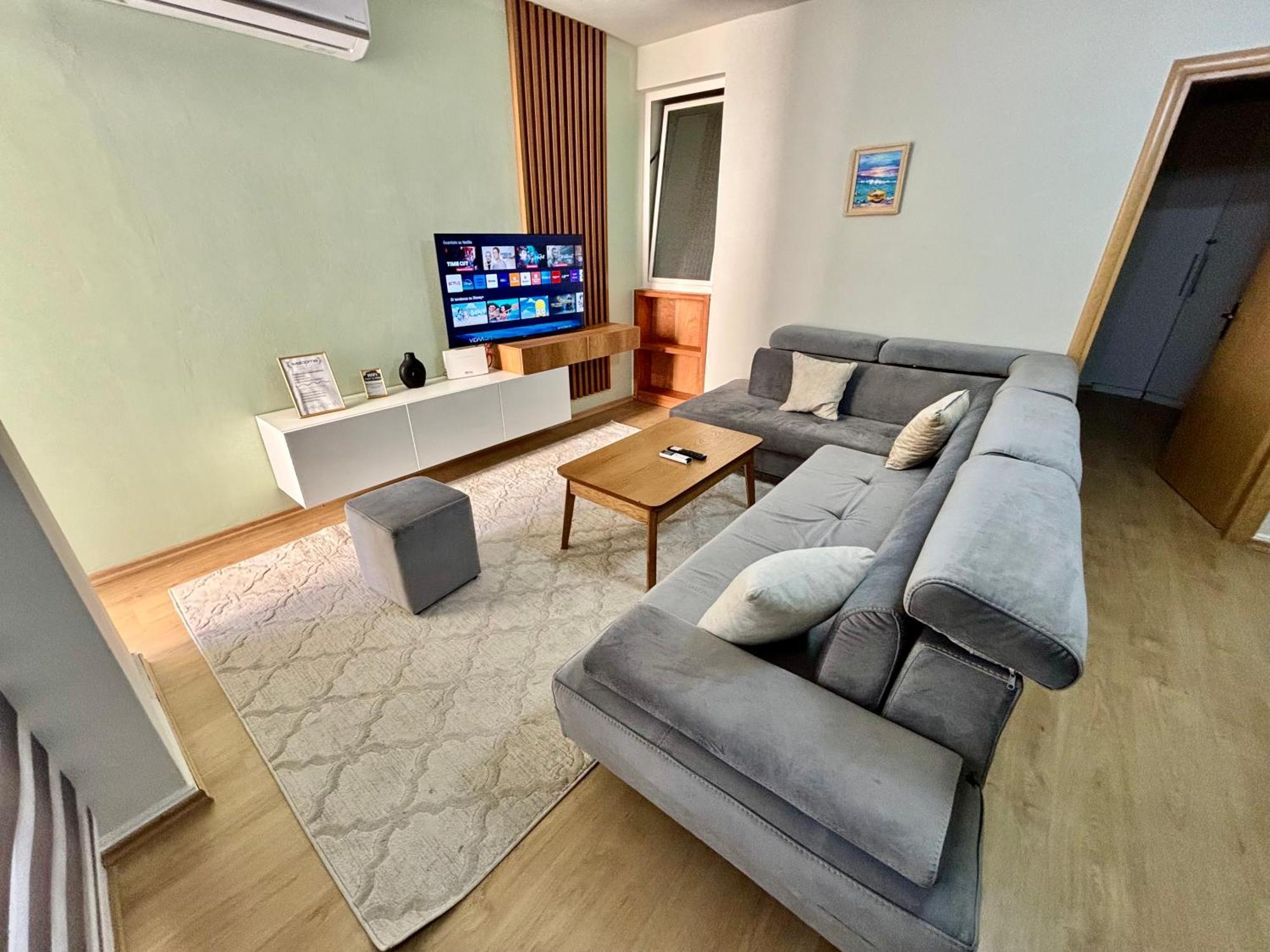 Edi'S Apartament Τίρανα Εξωτερικό φωτογραφία