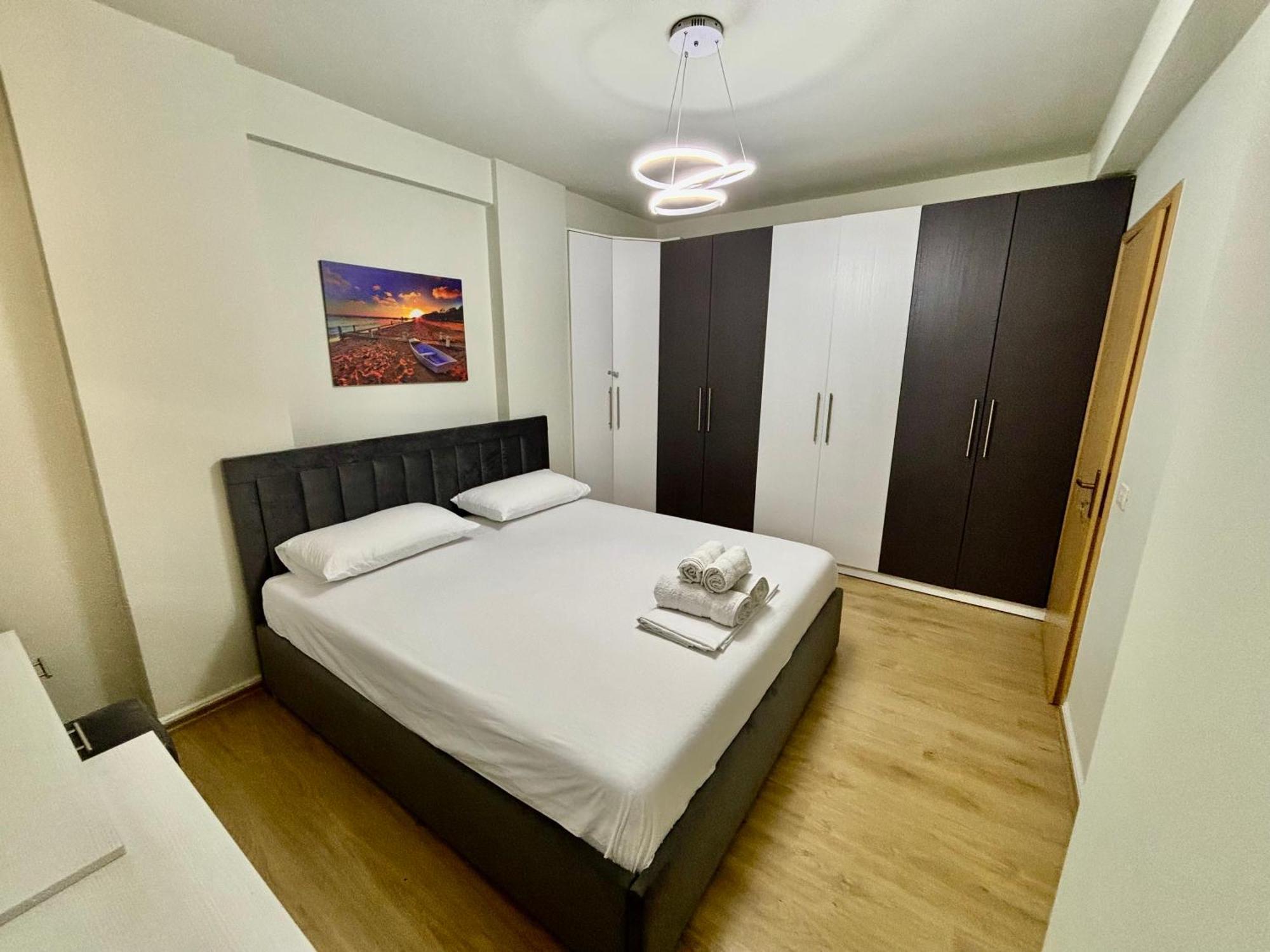 Edi'S Apartament Τίρανα Εξωτερικό φωτογραφία